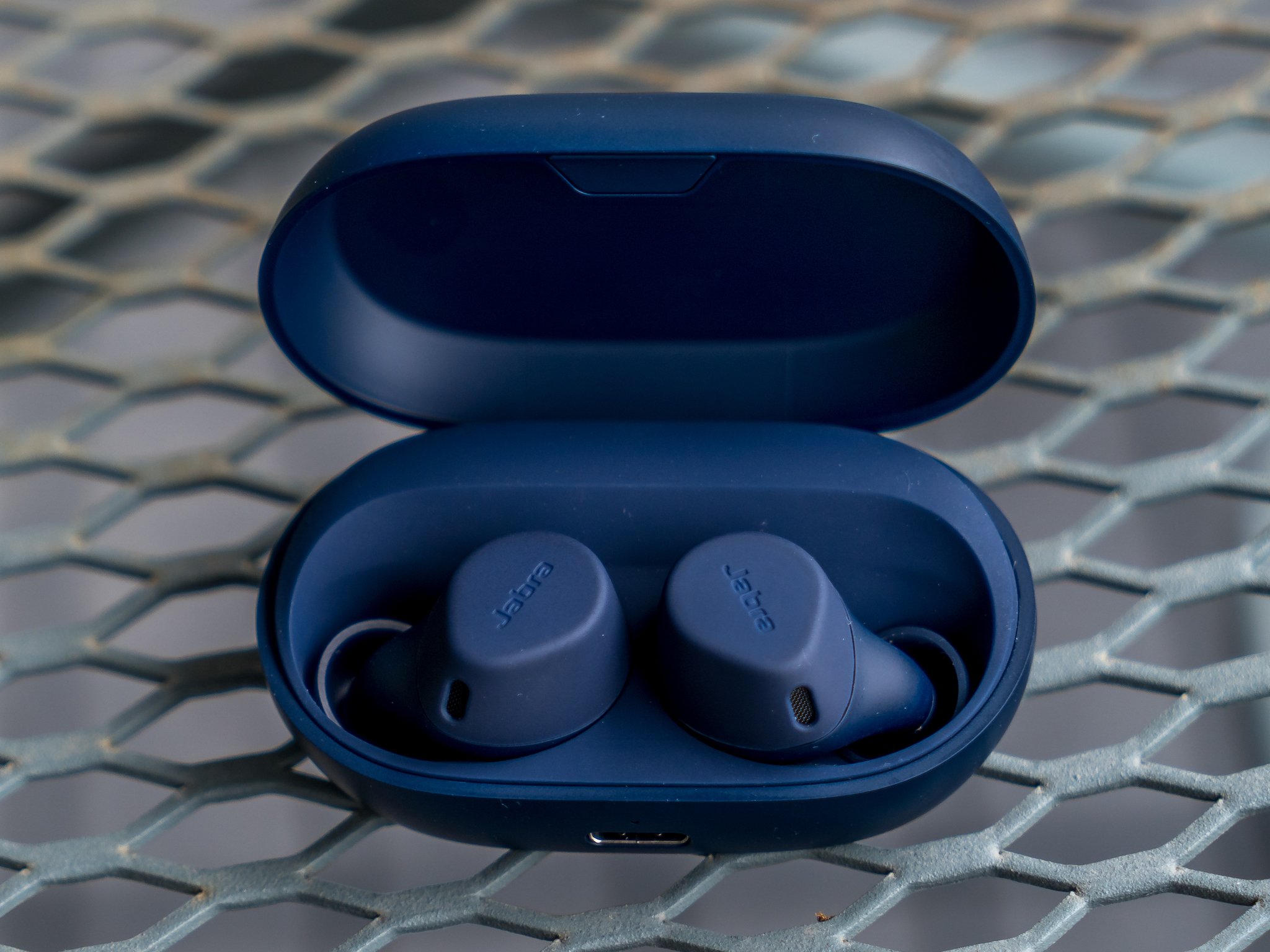 Jabra Elite 7 Active review: These 'twin' buds serve a good 