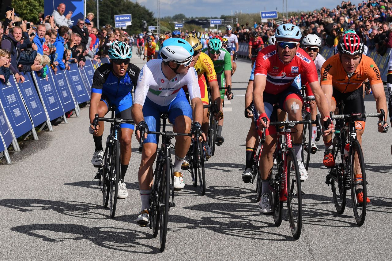 Elia Viviani (Italy) and Alexander Kristoff (Norway)