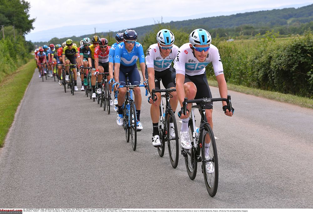 Team Sky lead the peloton in stage 2