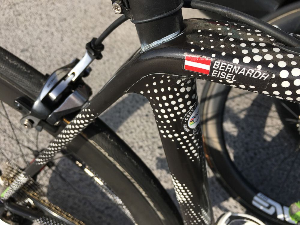 The new seat clamp design on Bernhard Eisel&rsquo;s bike