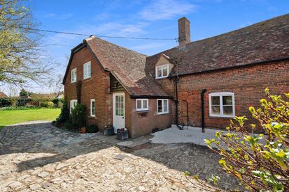 The Old Farmhouse, Thame, Oxfordshire.