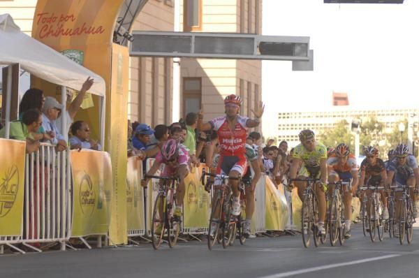 Javier Benitez (Contentpolis-Ampo) snatches the win he missed out on one day earlier.