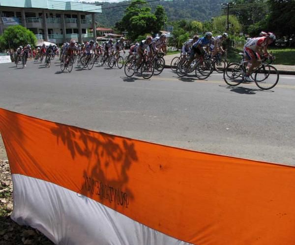 Riders accelerate out of a corner on the day's 98 kilometre stage.