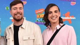 MrBeast and Ava Tyson at the 2023 Nickelodeon awards.