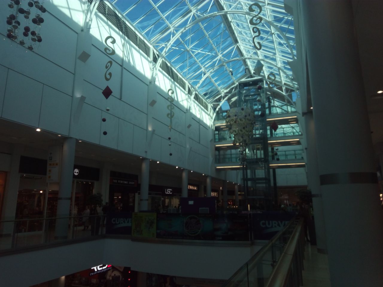 The X4's camera really struggles to get the right exposure much of the time, as this overly dim image illustrates