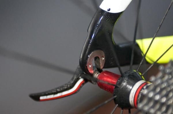 Bolt-on aluminium inner dropout face.
