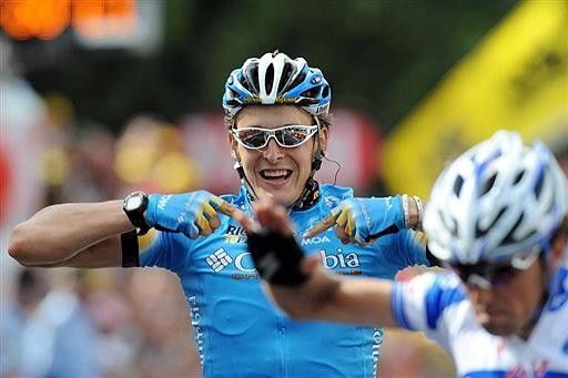 Barredo bangs his handlebars in frustration
