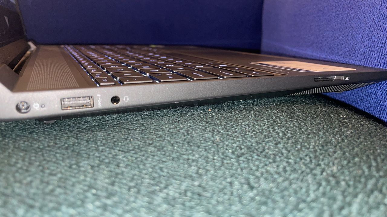 HP Victus 15