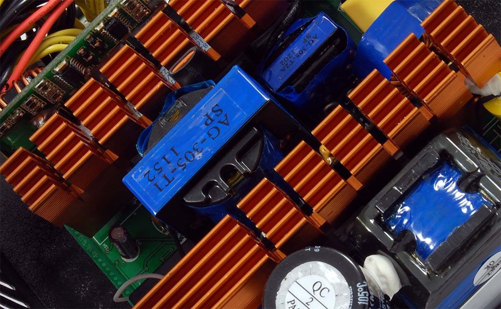 Which PlatinumRated Power Supply Should You Buy? Five 550 And 600 W