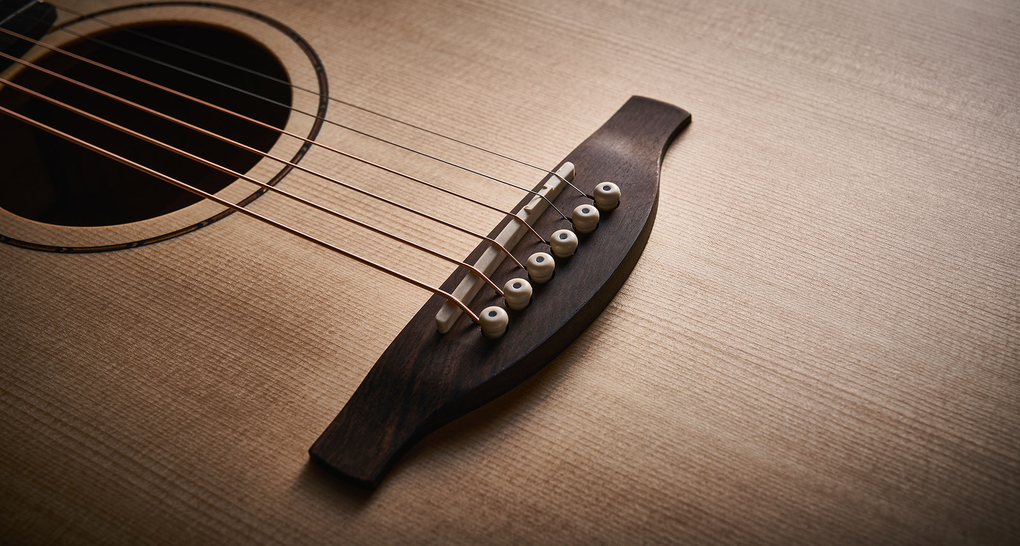 Fenech VT Professional Blackwood Dread D78