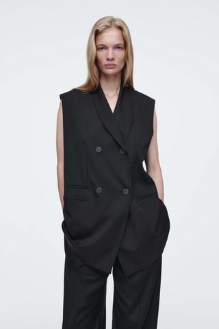 The Elongated Sleeveless Blazer