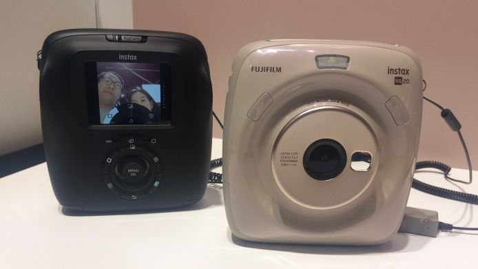 Instax sq20 не видит фото с другого источника