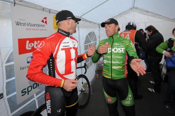 Sebastien Rosseler (RadioShack) and Niko Eeckhout (An Post Sean Kelly)