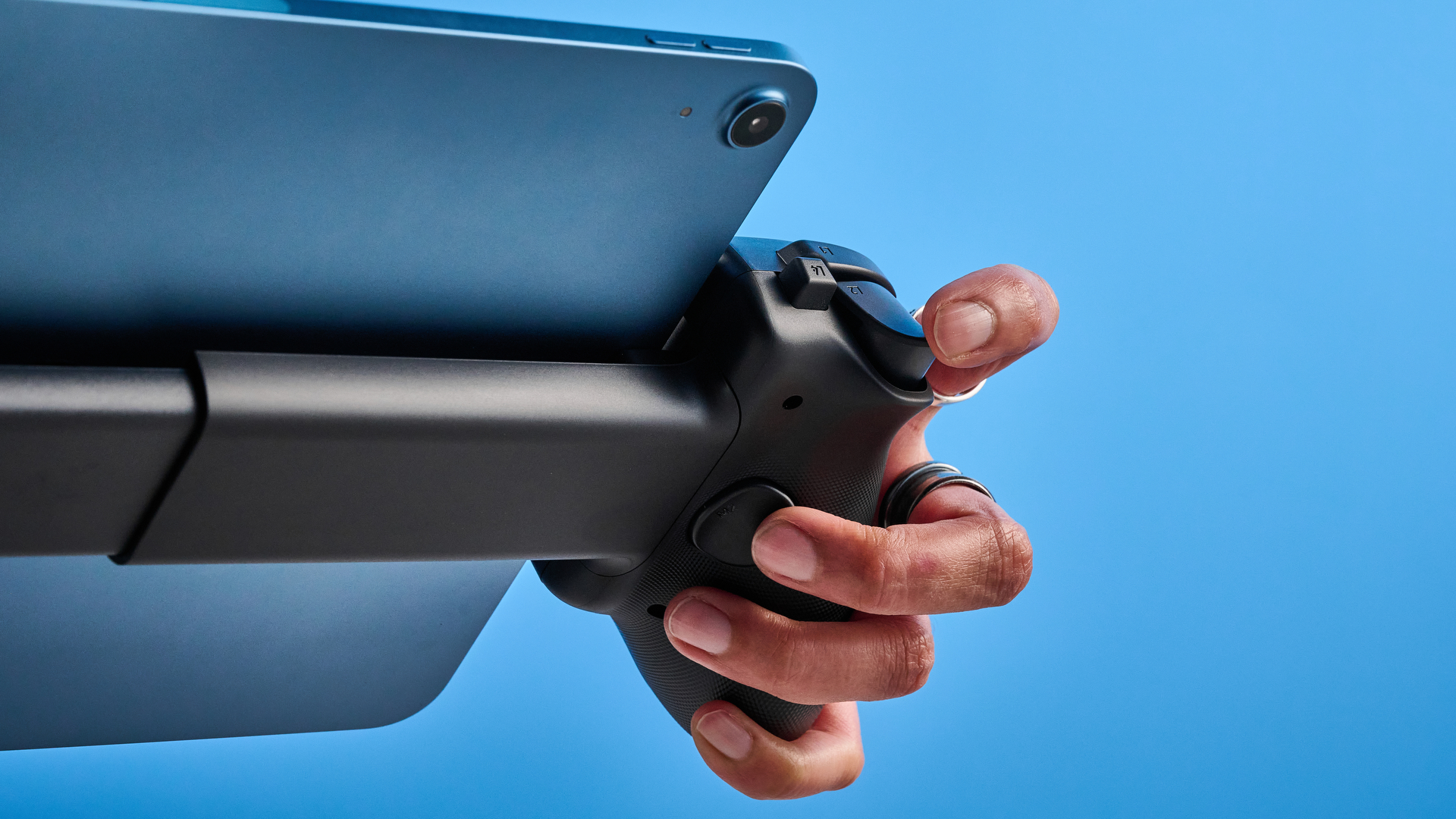 A Razer Kishi V3 Pro XL iPad gaming controller