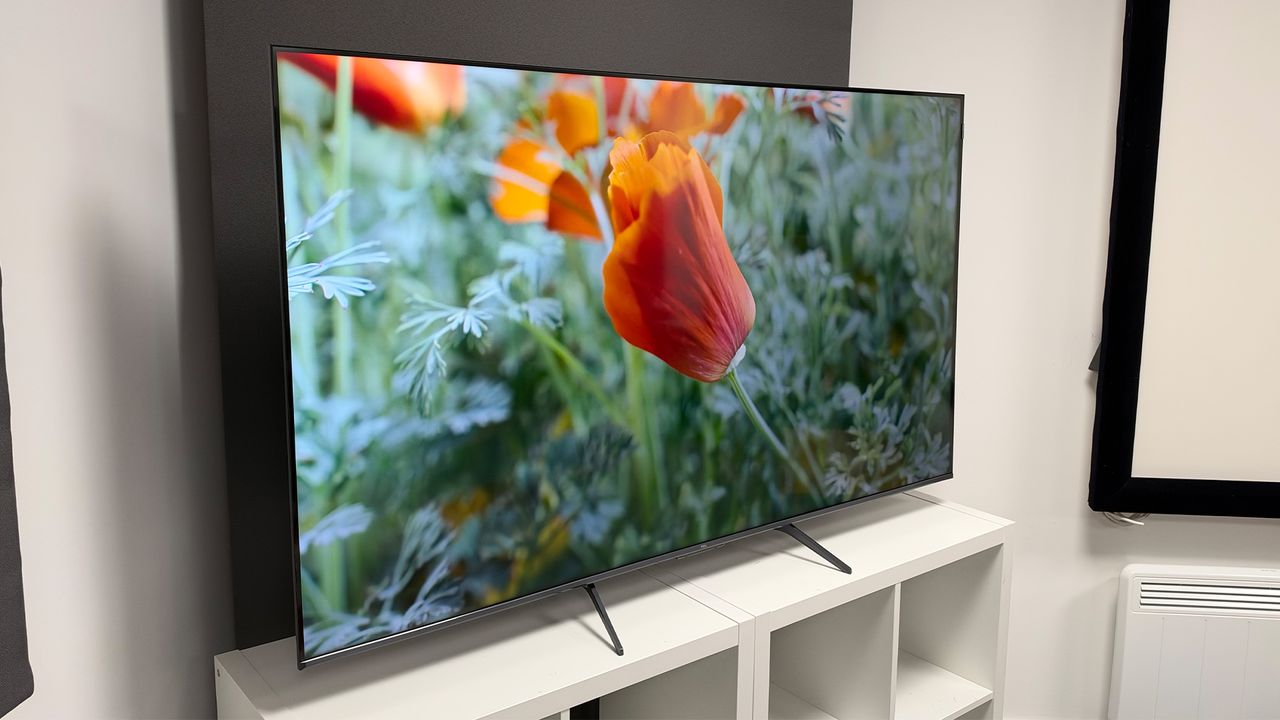 TCL P8L TV