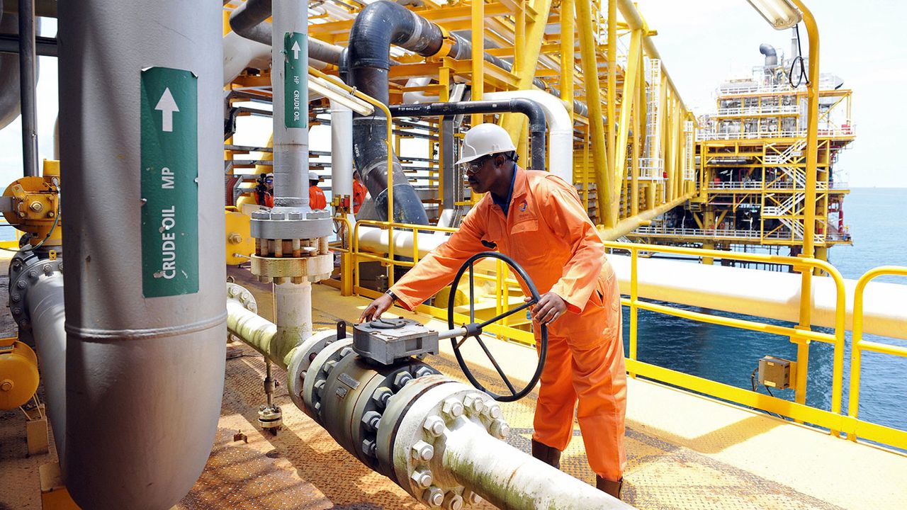 Oil worker on an offshore rig