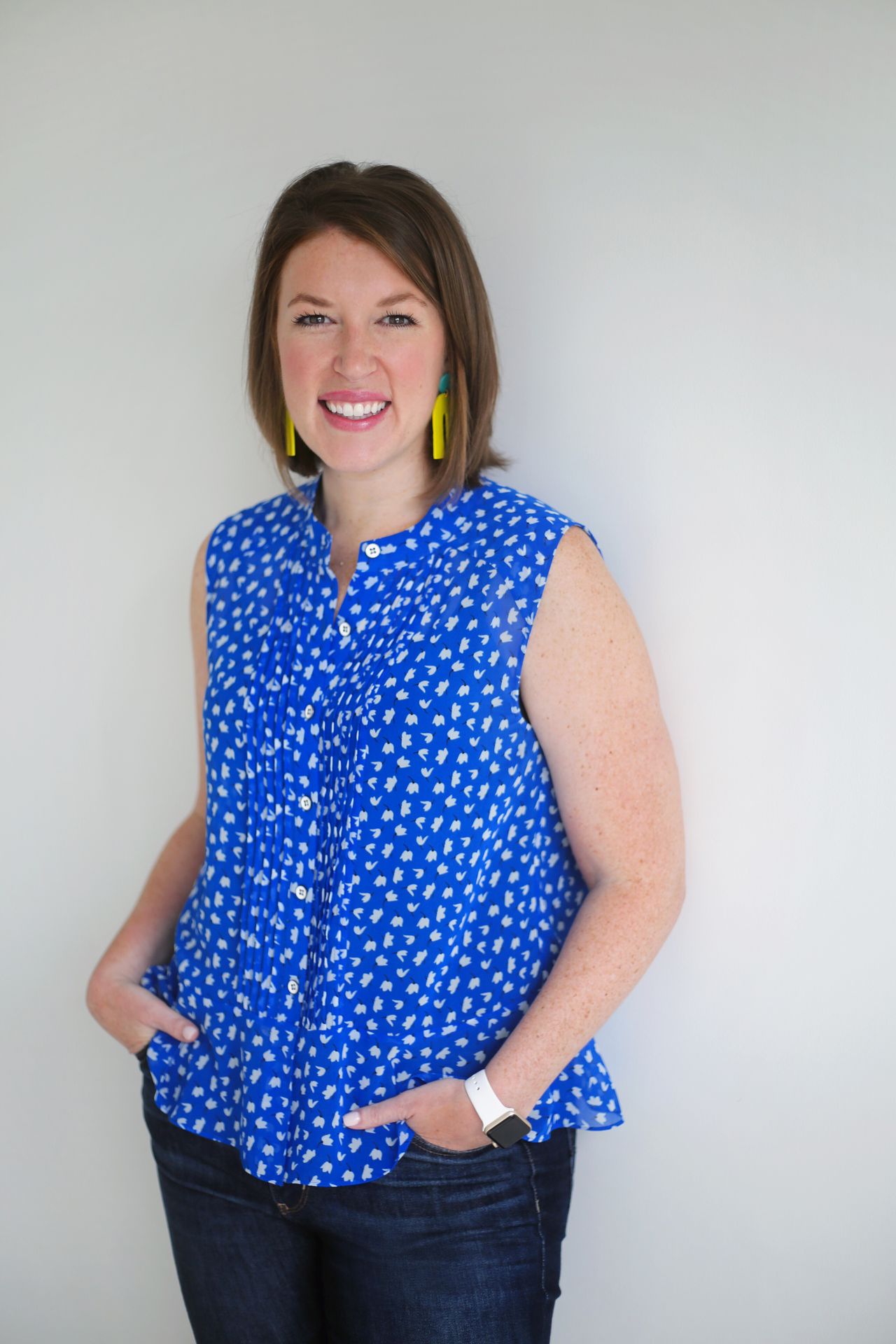 Elizabeth Newton, Corys AV