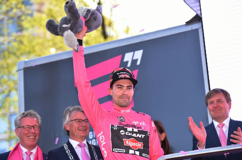 Tom Dumoulin (Giant-Alpecin) adds a maglia rosa to his cycling wardrobe