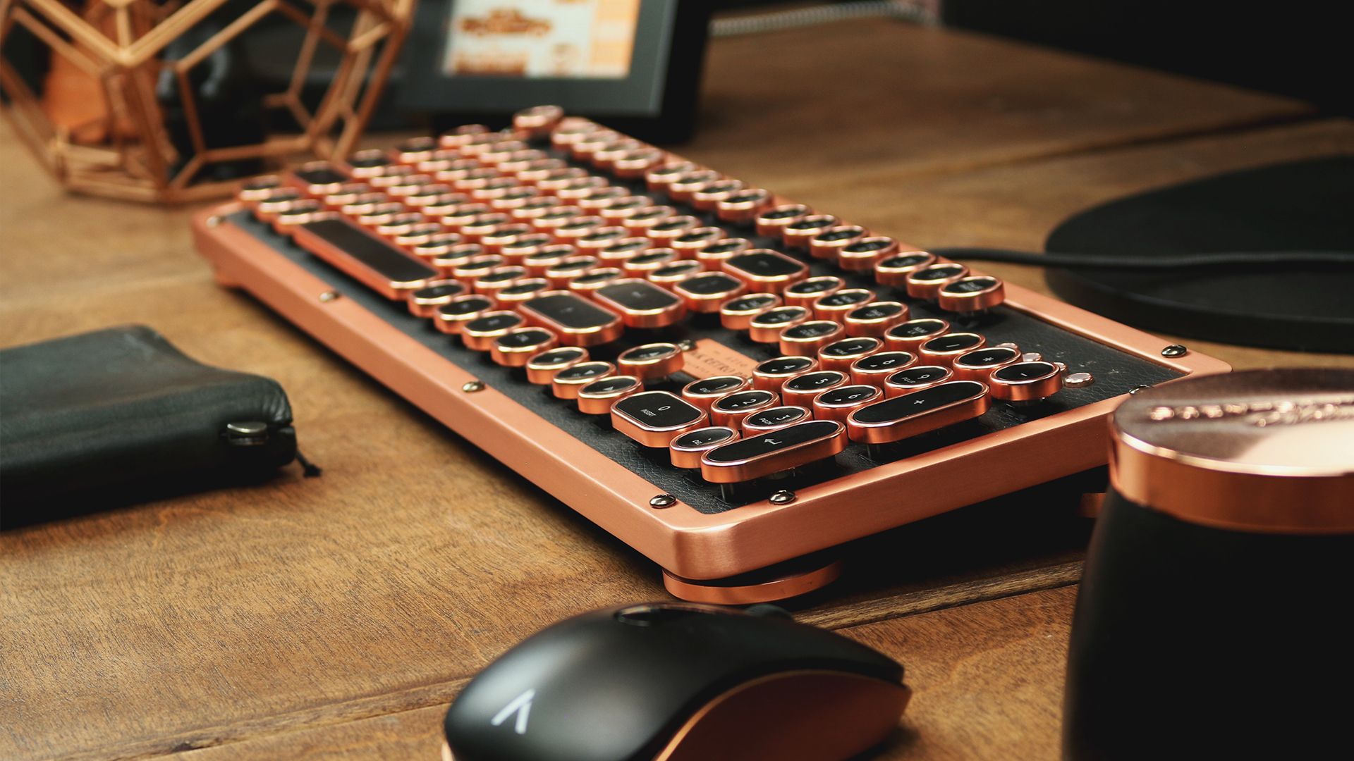 Clavier Vintage Keytronic keyboard FR AZERTY in good