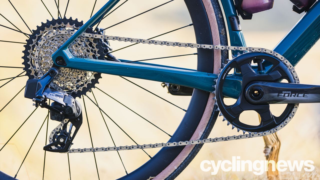 BMC Roadmachine X One 2022 - first ride review