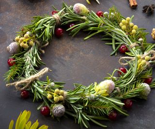 rosemary and pine cone festive garland