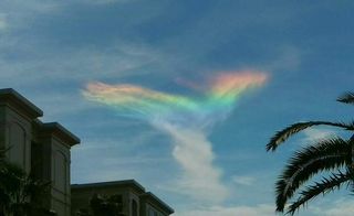 : fire rainbow, circumhorizontal arc, clouds, rainbow