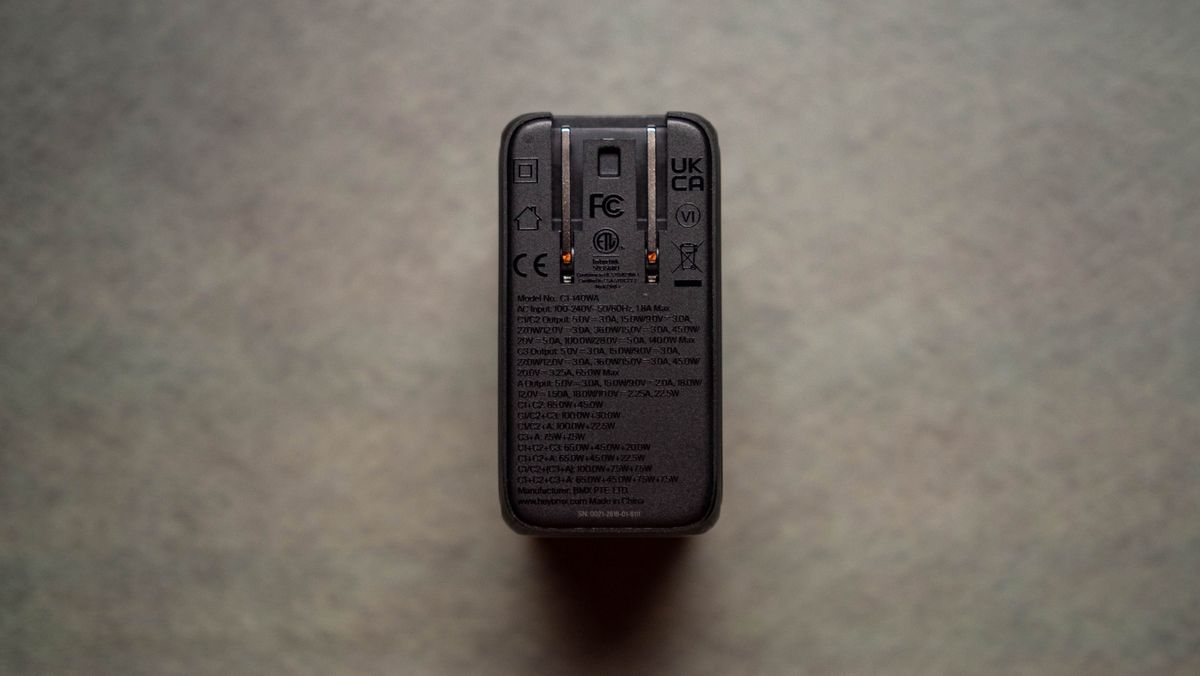 BMX GaNsta 140W GaN charger testing