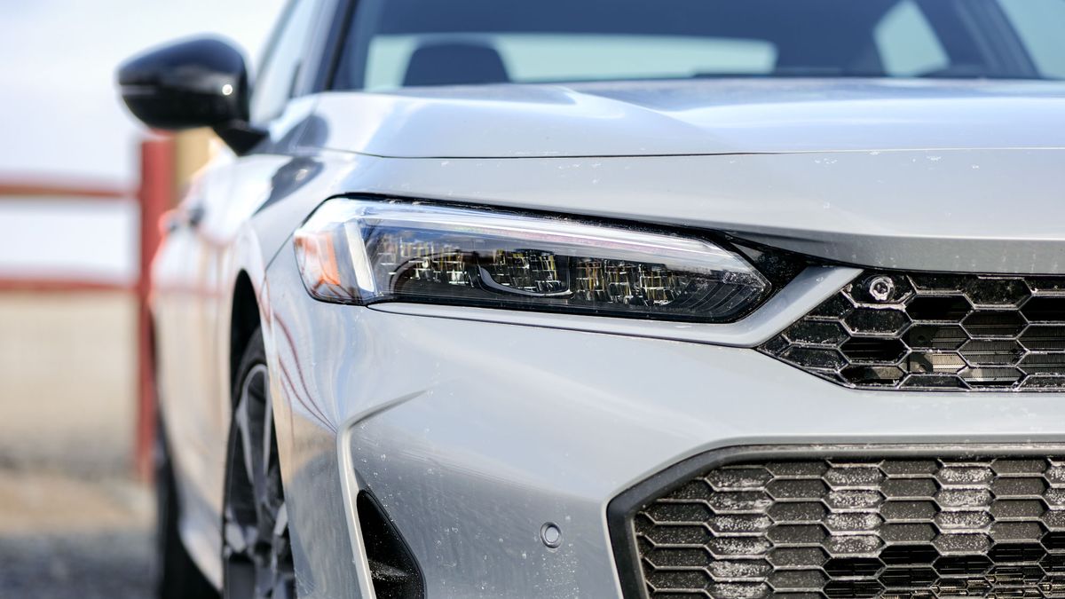 2025 Honda Civic Sport Touring Hybrid test drive review.