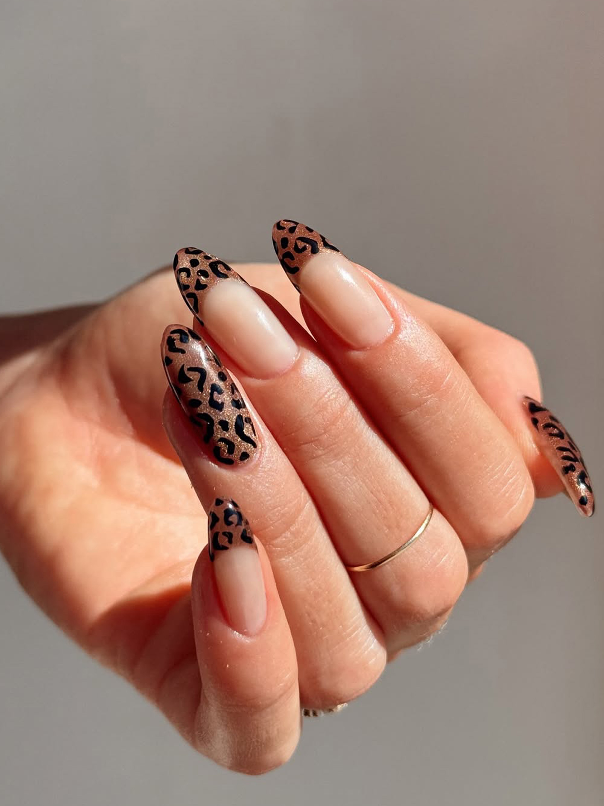 Animal print manicure by Queenie Nguyen