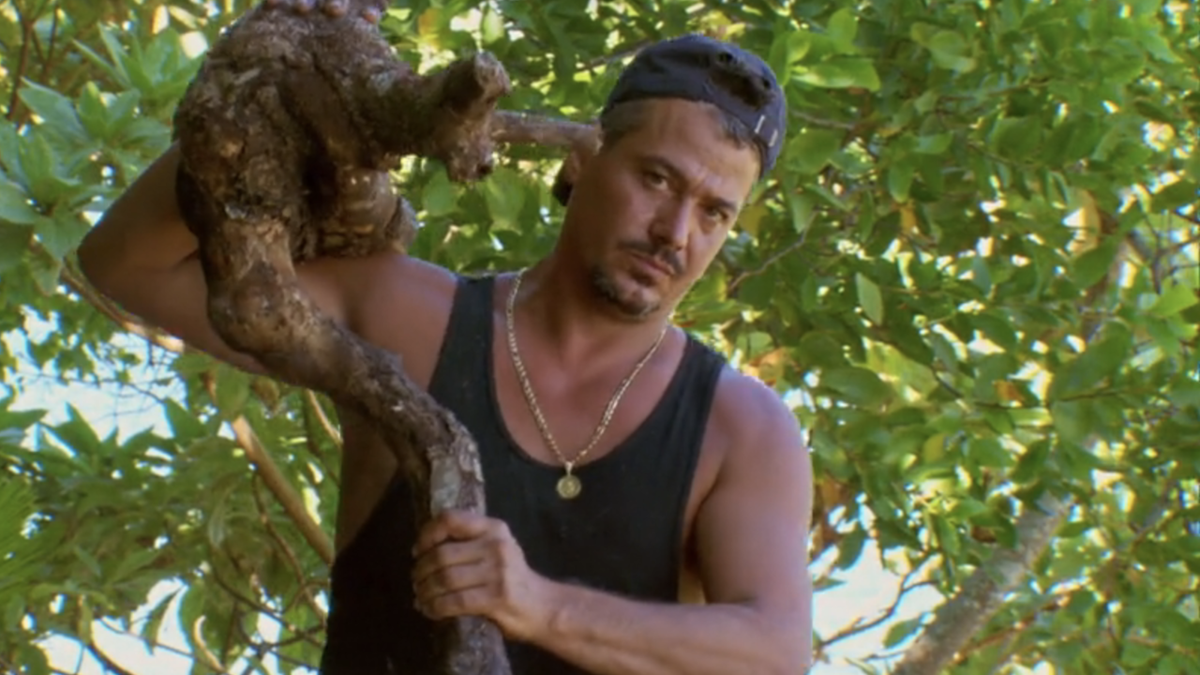 Screenshot of Rob Mariano in Survivor: WInners At War