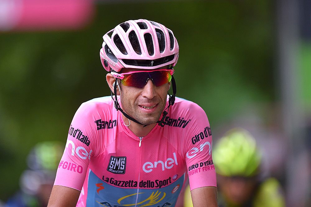 Vincenzo Nibali (Astana) all smiles with his pink jersey