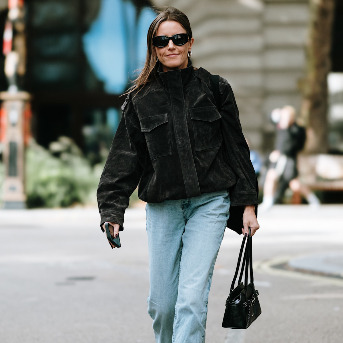 winter jacket to wear with jeans: suede bomber