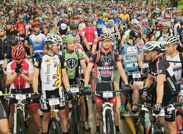 Racers lined up for the Mohican 100