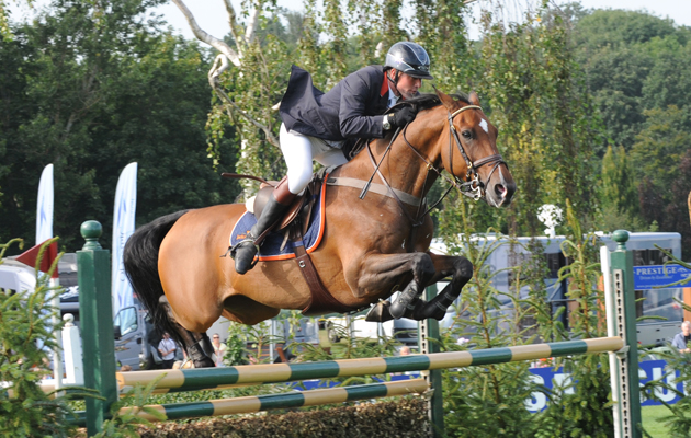 Guy Williams and Torinto Van de Middelstede