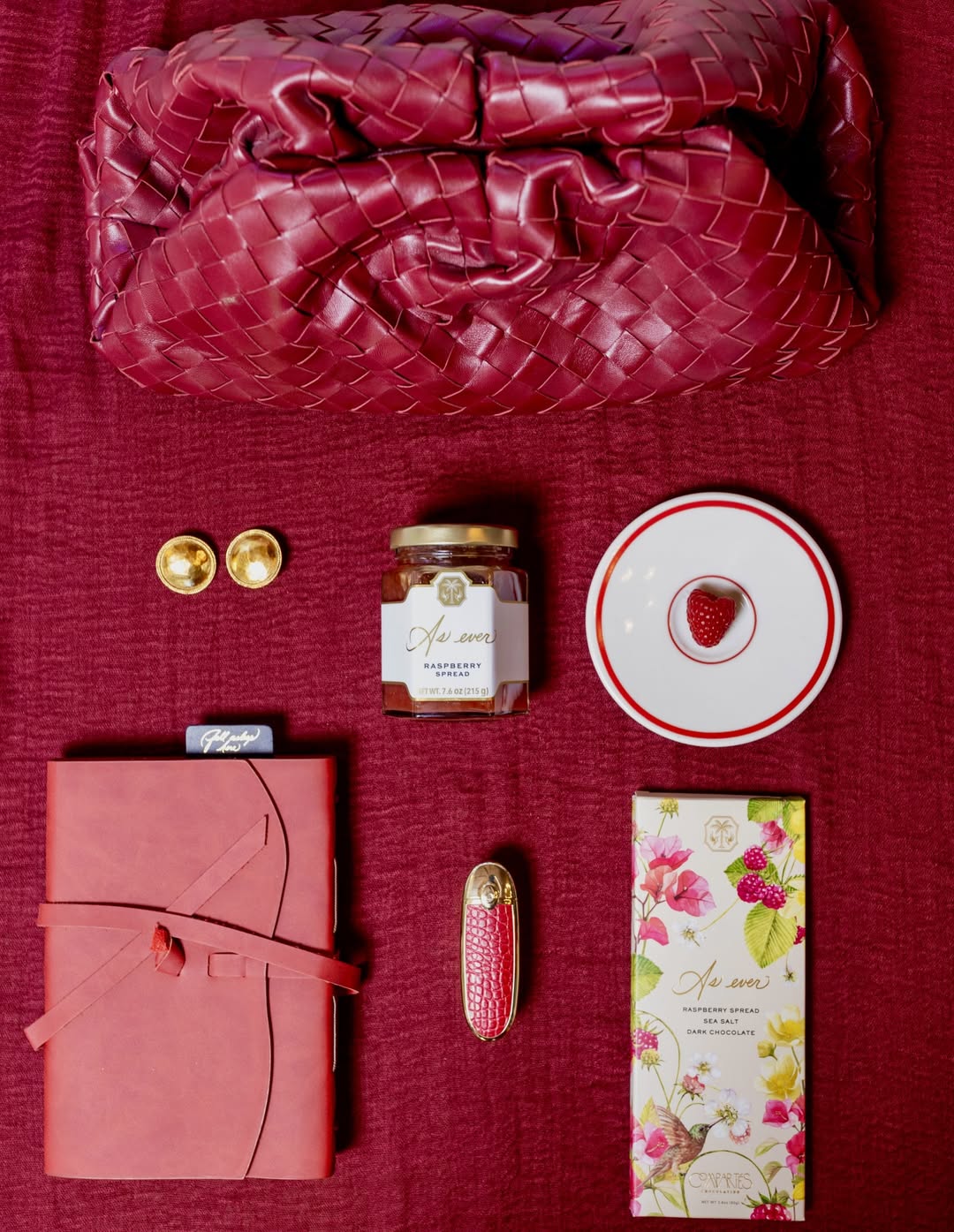 Meghan Markle shares As ever images of her Valentine's Day accessories