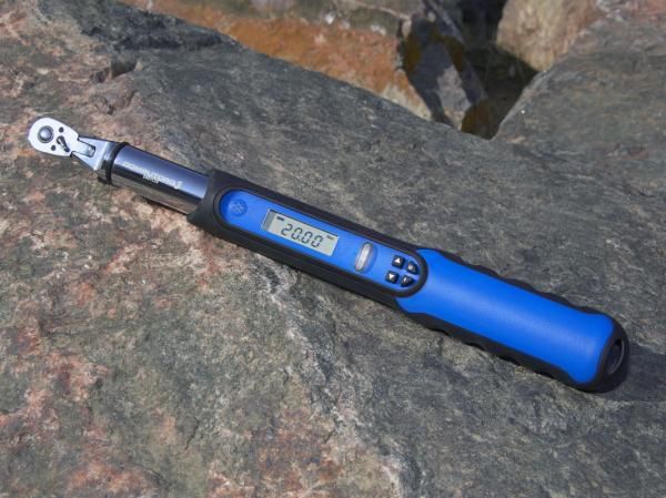 CDI's high-zoot Computorq3 torque wrench is expensive and cumbersome but extremely accurate and coaches its user on proper technique.
