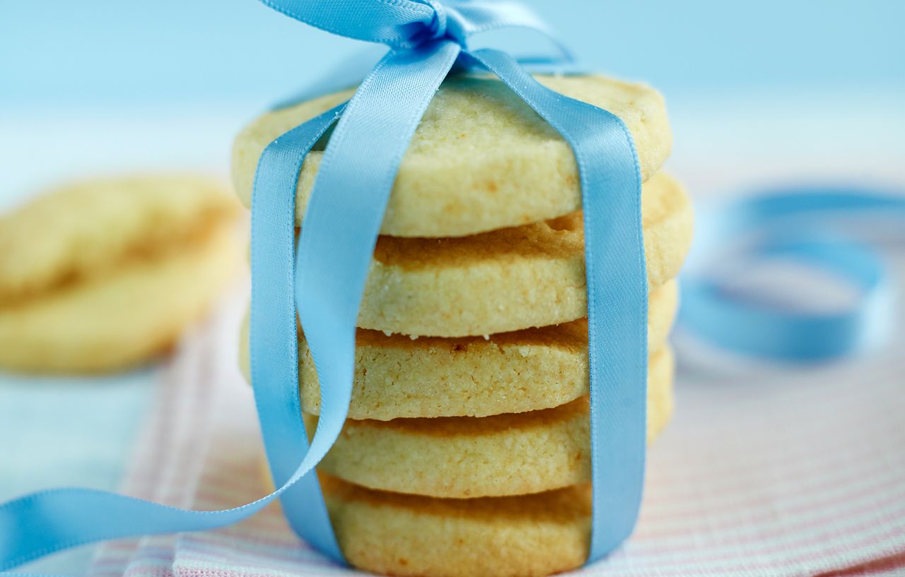 gluten free lemon-shortbread-rounds