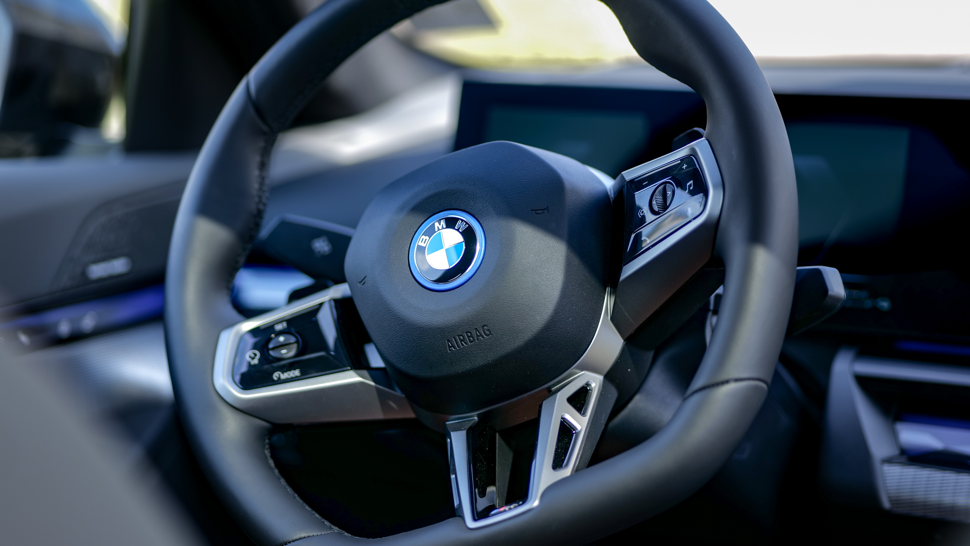 2026 BMW 550e review.