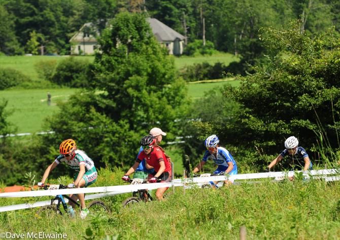 Daniela Campuzano (Mexico National Team) leading with Kate Courtney riding second wheel