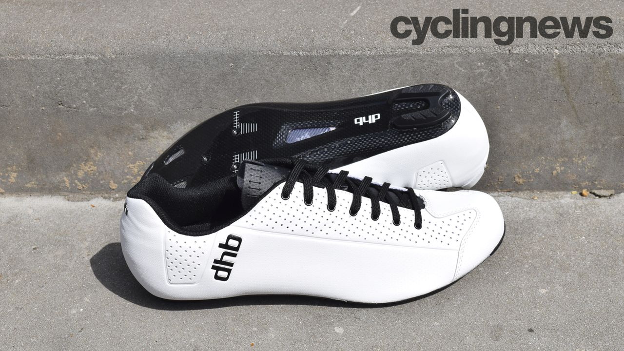 The dhb Dorica carbon road shoes look and feel like a shoe twice their price