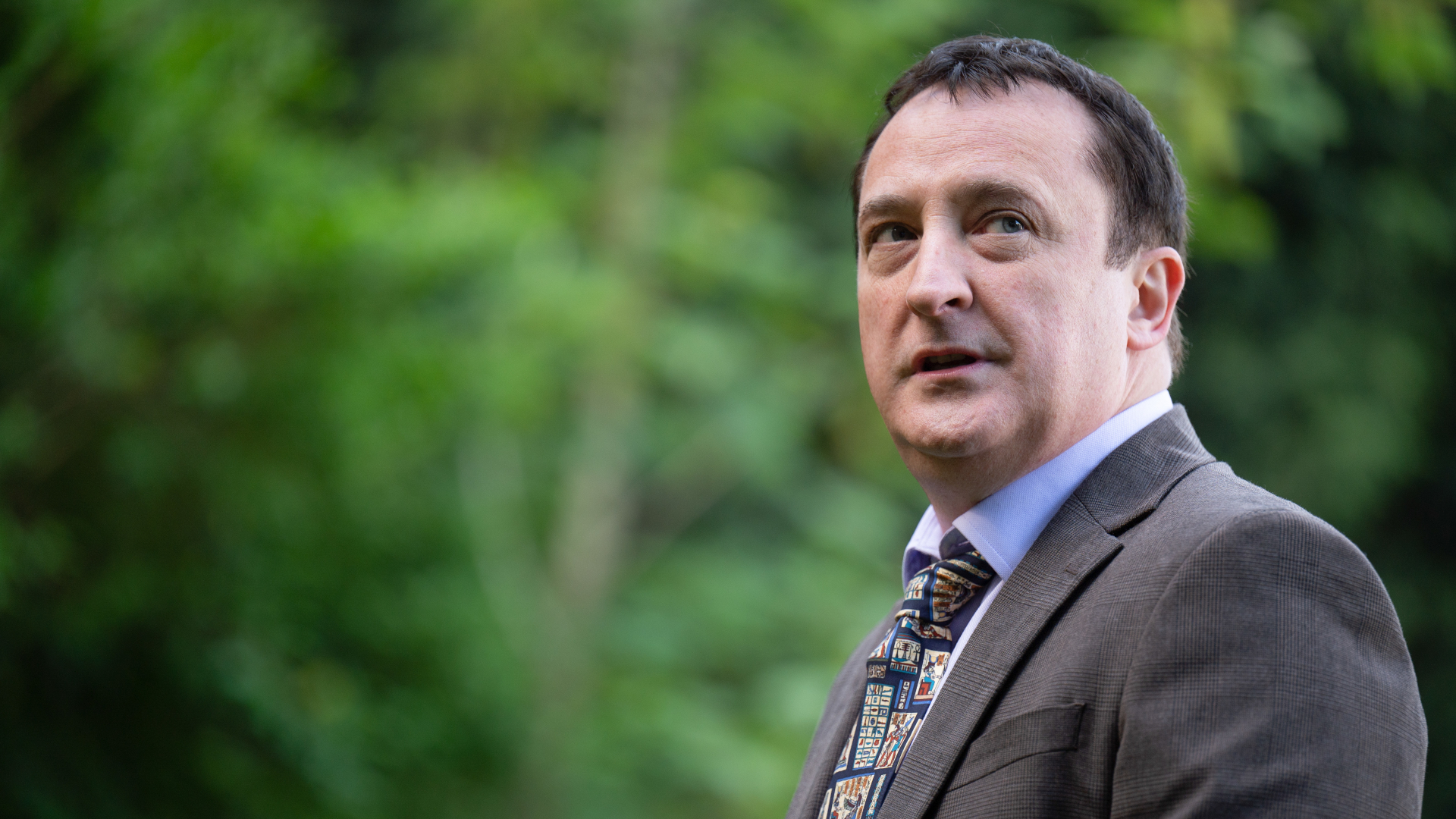Neil Guthrie (Neil Fitzmaurice) in Waterloo Road