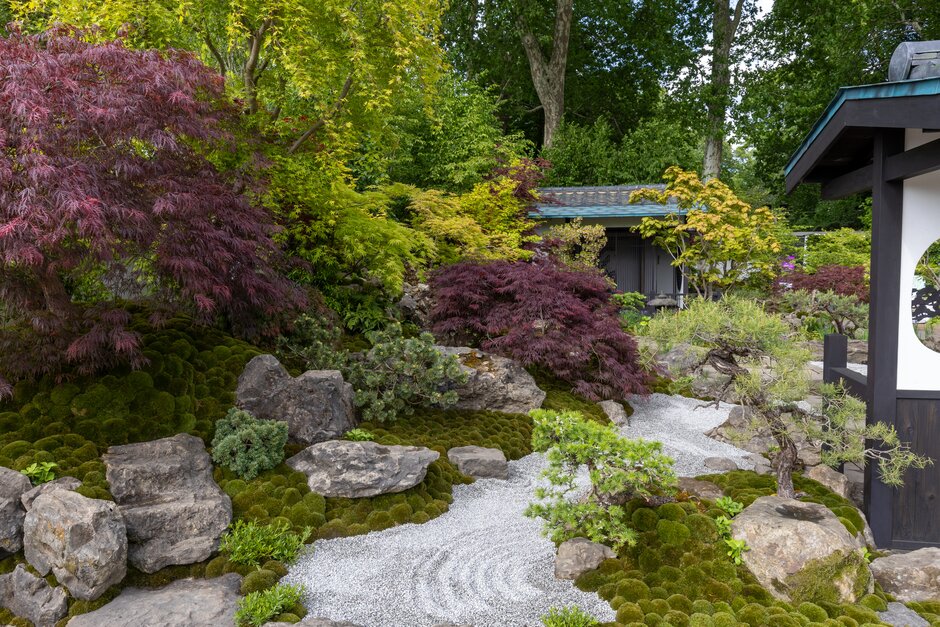 Tokonoma Garden &amp;ndash; Sanumaya no Niwa. Designed by Kazuyuki Ishihara and Paul Noritaka Tange. Show Garden. RHS Chelsea Flower Show 2026. Site no. 328