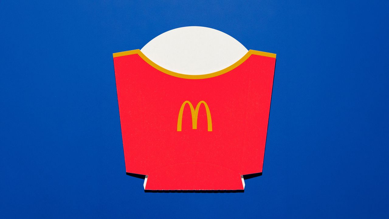 Anatomy of a logo: McDonald’s Golden Arches by Jim Schindler