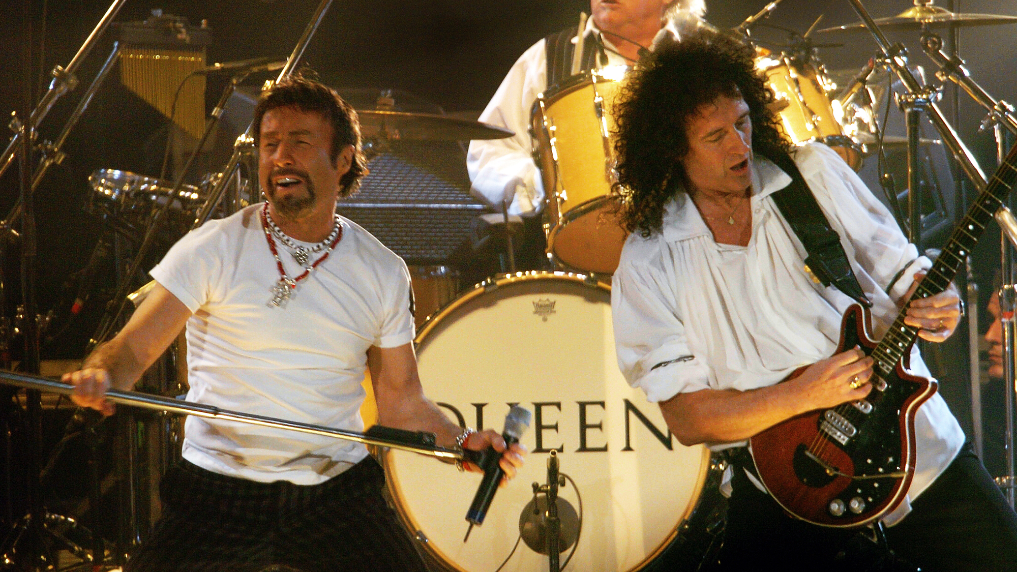 Queen, Sportpaleis, Antwerpen, Belgium, 20th April 2005.