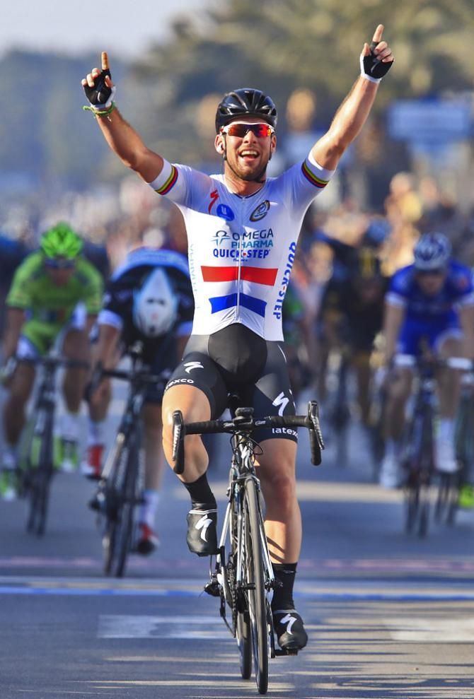Mark Cavendish (Omega Pharma-QuickStep) sprinted to his second win of the season in stage 6 at Tirreno-Adriatico