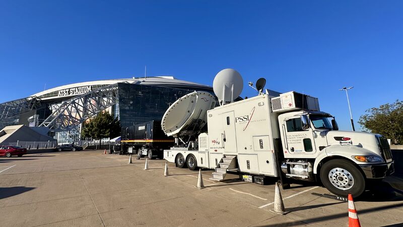PSSI mobile truck in front of a venue