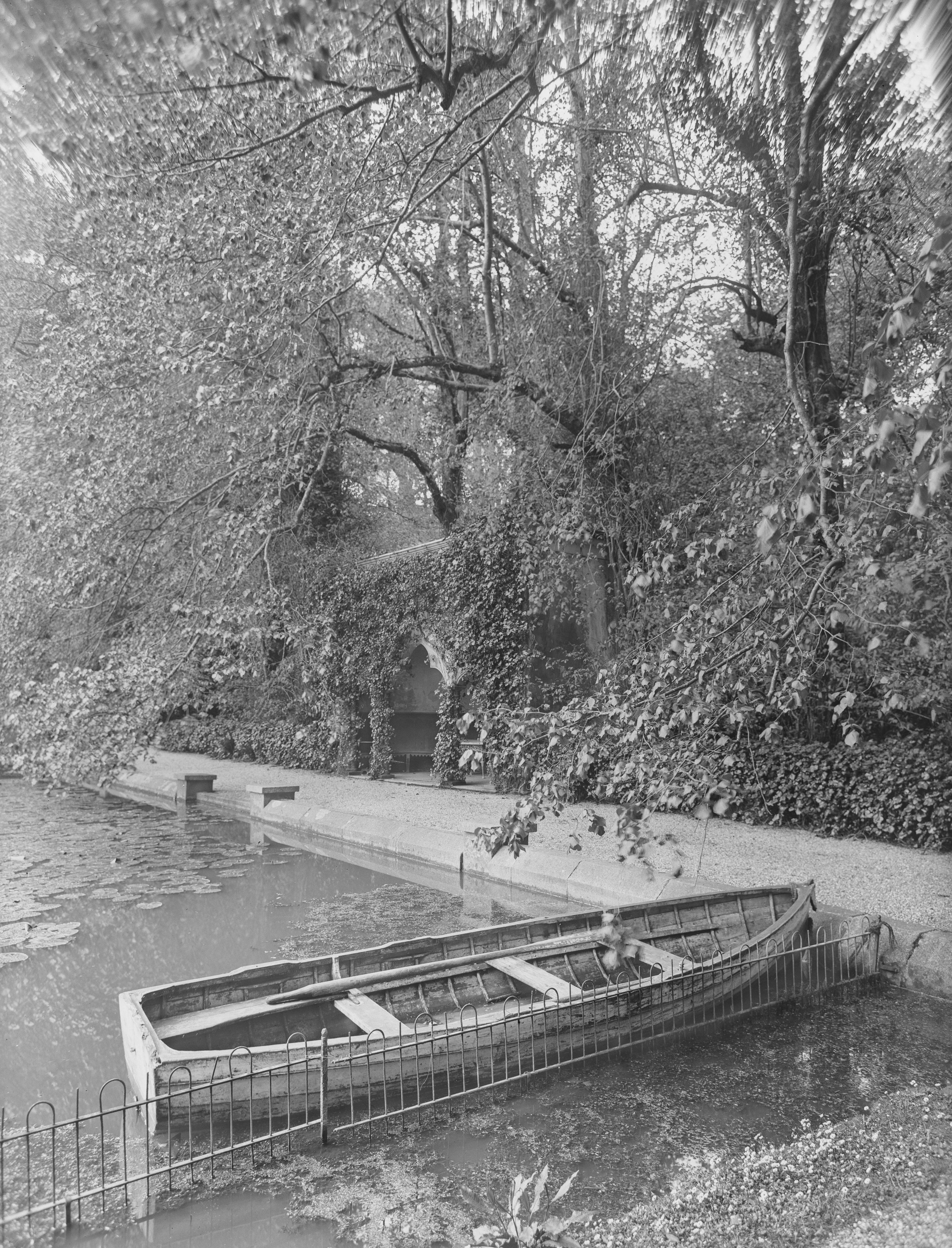 Black and white photographs or a palladian-style house