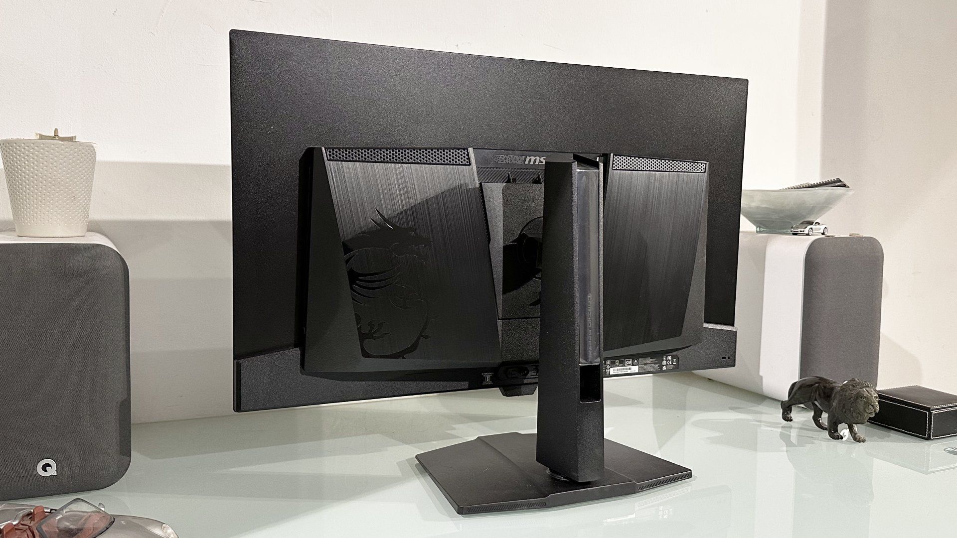 MSI MPG 322UR X24 monitor