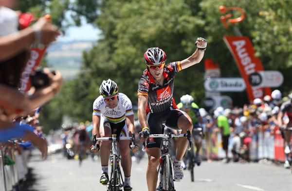 Valverde pips Evans for third place.