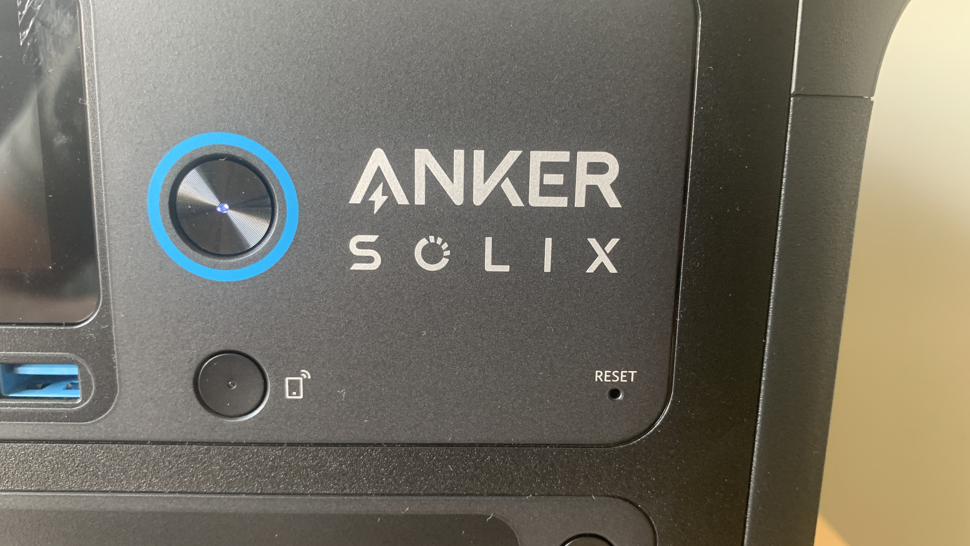 Anker SOLIX C1000 Portable Power Station